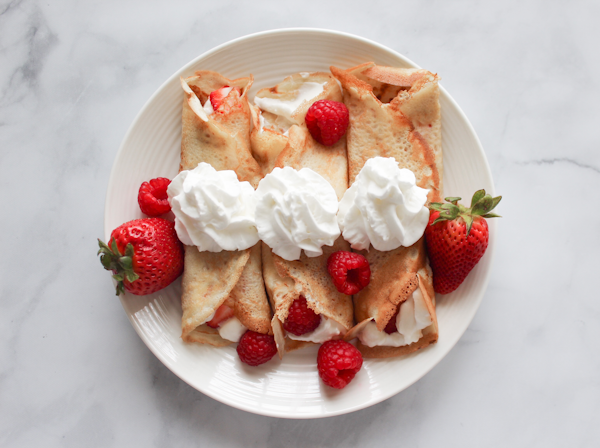 CAKES & WAFERS
